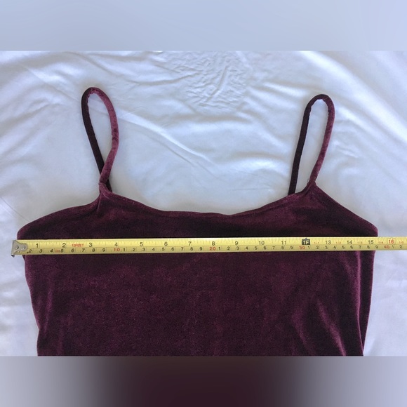 90’s EUC elegant burgundy velvet gown with high front slit. Stretchy. - Picture 9 of 14